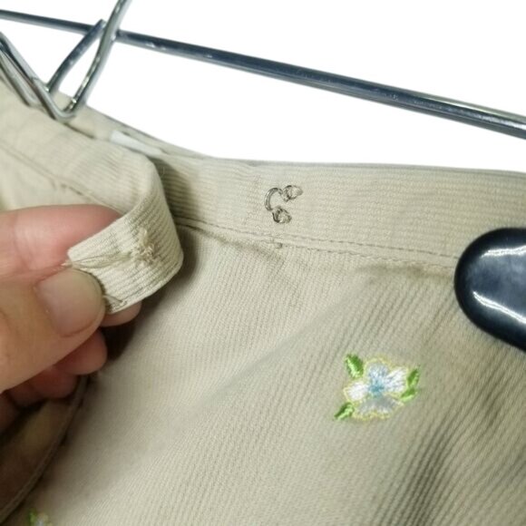 Lizgolf Beige Cotton Skirt Shorts Skorts‎ Embroidered Floral Golf Size 12 - Picture 9 of 11